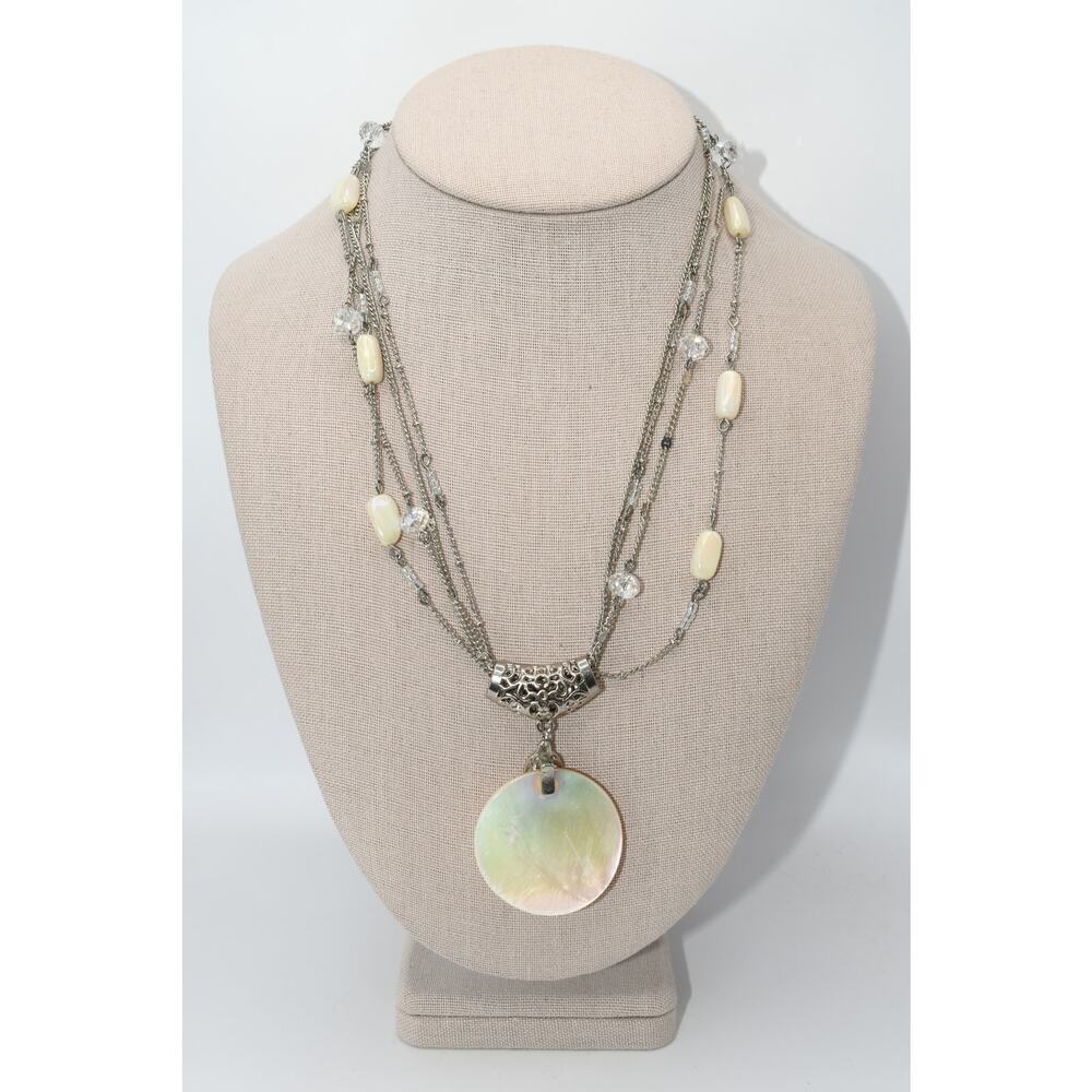 Vintage Mother of Pearl Pendant Necklace 4 Strand Silver Tone 21 Inch